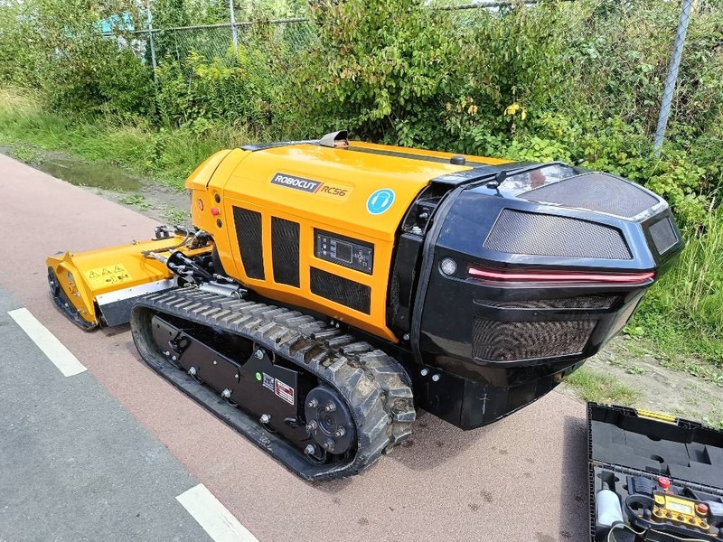 Mower McConnel Robocut RC56 robot remote maaier mower 1200kg