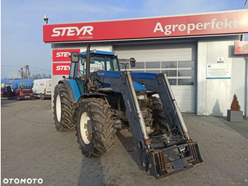 Farm tractor NEW HOLLAND