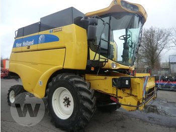 Combine harvester New Holland CS 520: picture 1