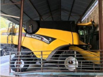 Combine harvester New Holland CX760: picture 1