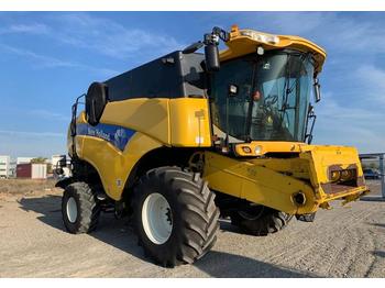 Combine harvester New Holland CX 8050 FS: picture 1
