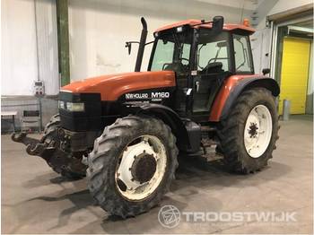 Farm tractor New Holland M160: picture 1