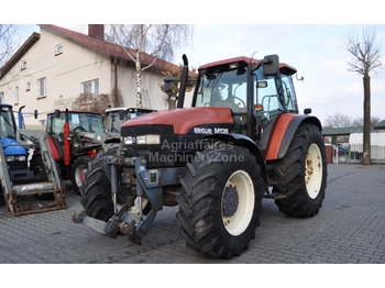 Farm tractor New Holland M 135: picture 1