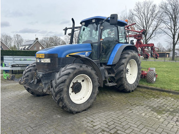 Farm tractor NEW HOLLAND TM