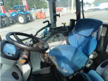 Farm tractor New Holland T5105: picture 1