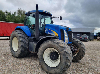 Farm tractor New Holland T8040: picture 2