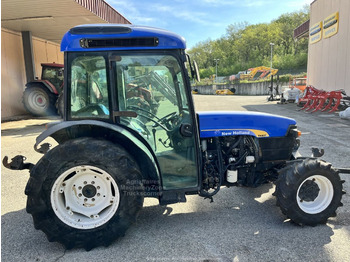 New Holland TNF80A - Farm tractor: picture 1