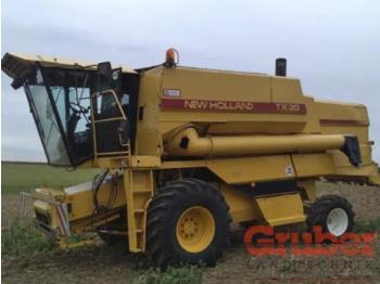 Combine harvester New Holland TX 30: picture 1