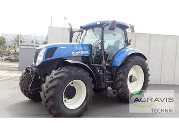 Farm tractor New Holland T 7.220 AUTO COMMAND: picture 1