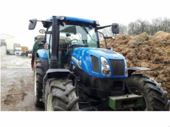 Farm tractor New Holland t6-155e: picture 1