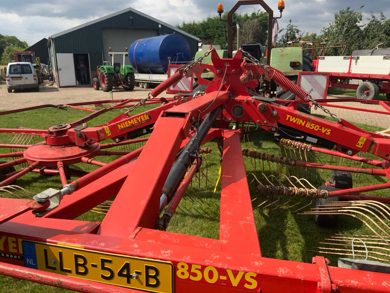 Agricultural machinery Niemeyer Twin 850-VS