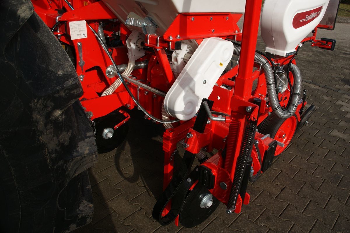 New Precision sowing machine Ozdoken VPHE-DGP-4 Einzelkornsämaschine NEU: picture 9
