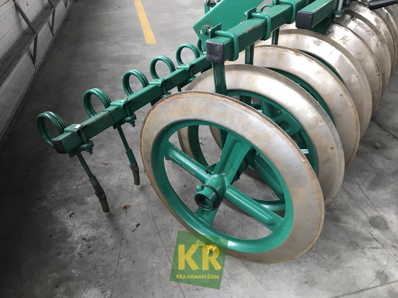 Plow Kverneland 3300S Variomat