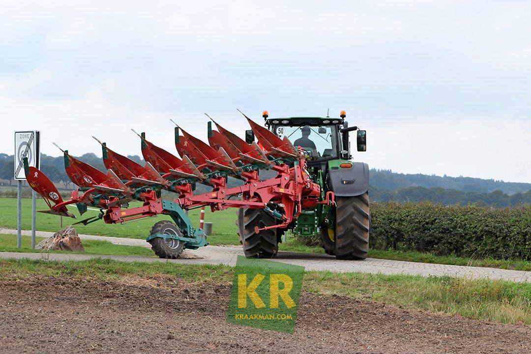 Plow Kverneland 3300S Variomat