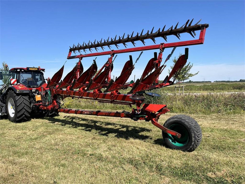 Plow Kverneland PB-100