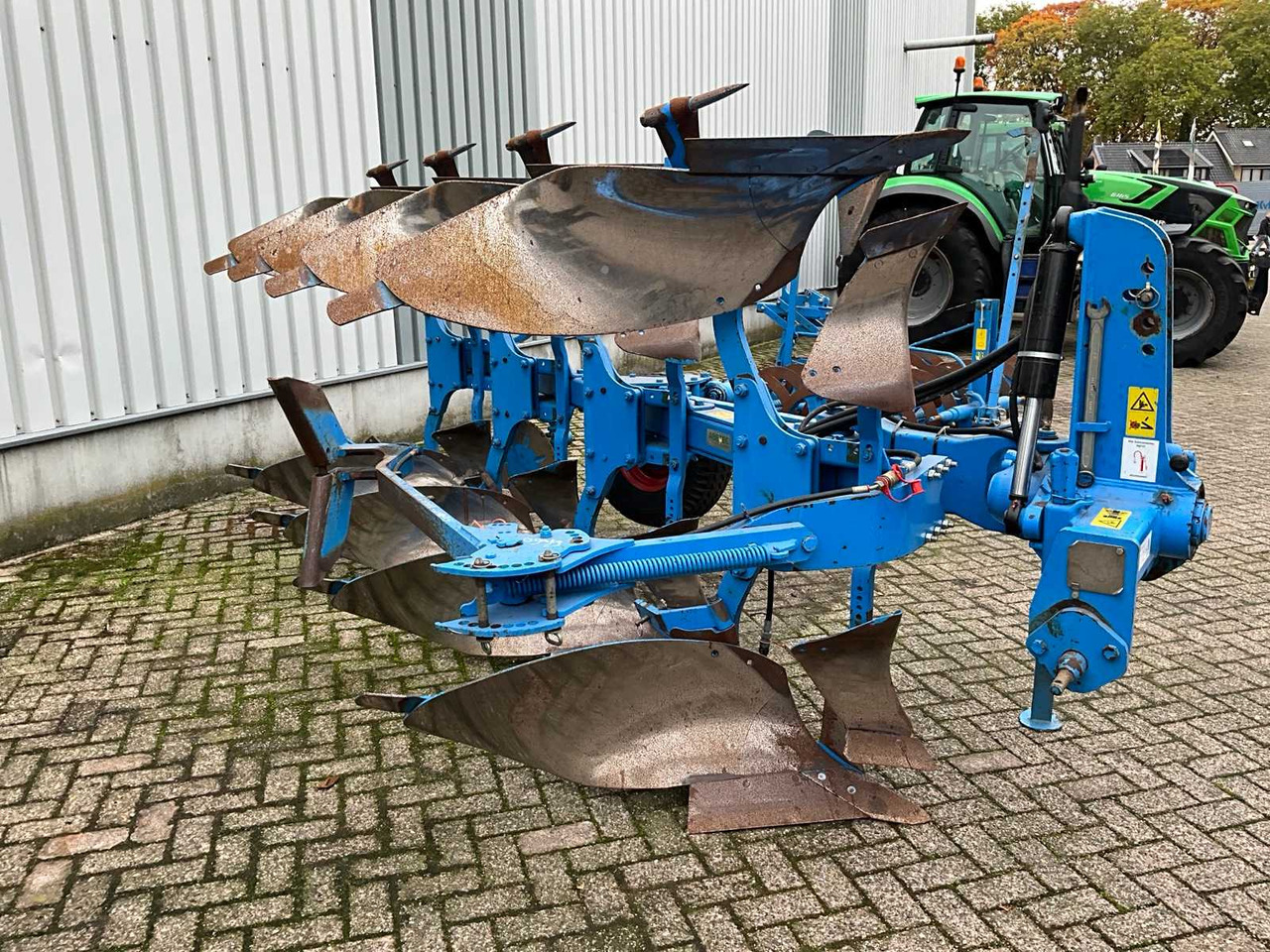 Plow Lemken Europal 7 4-schaar