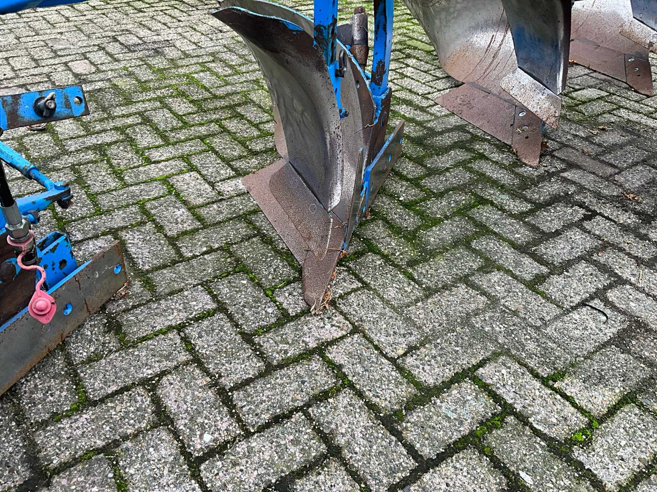Plow Lemken Europal 7 4-schaar