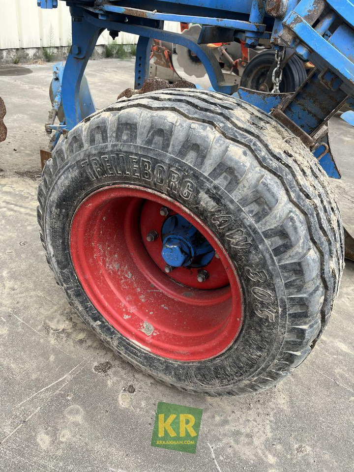 Plow Lemken Vari-Opal 7