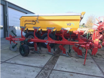 Plow  Vogel & Noot 6 schaar wentelploeg