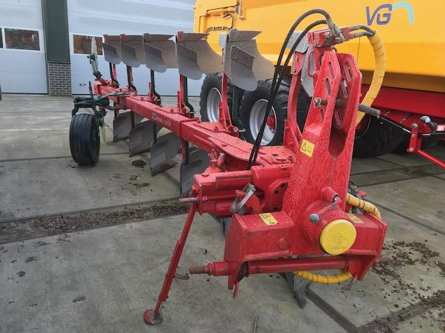 Plow Vogel & Noot 6 schaar wentelploeg