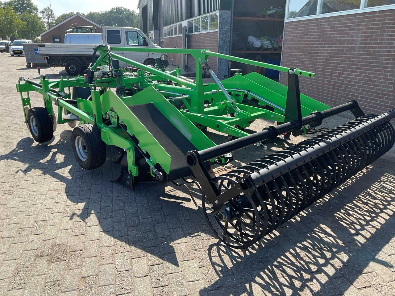 Plow Zweverink Butterfly