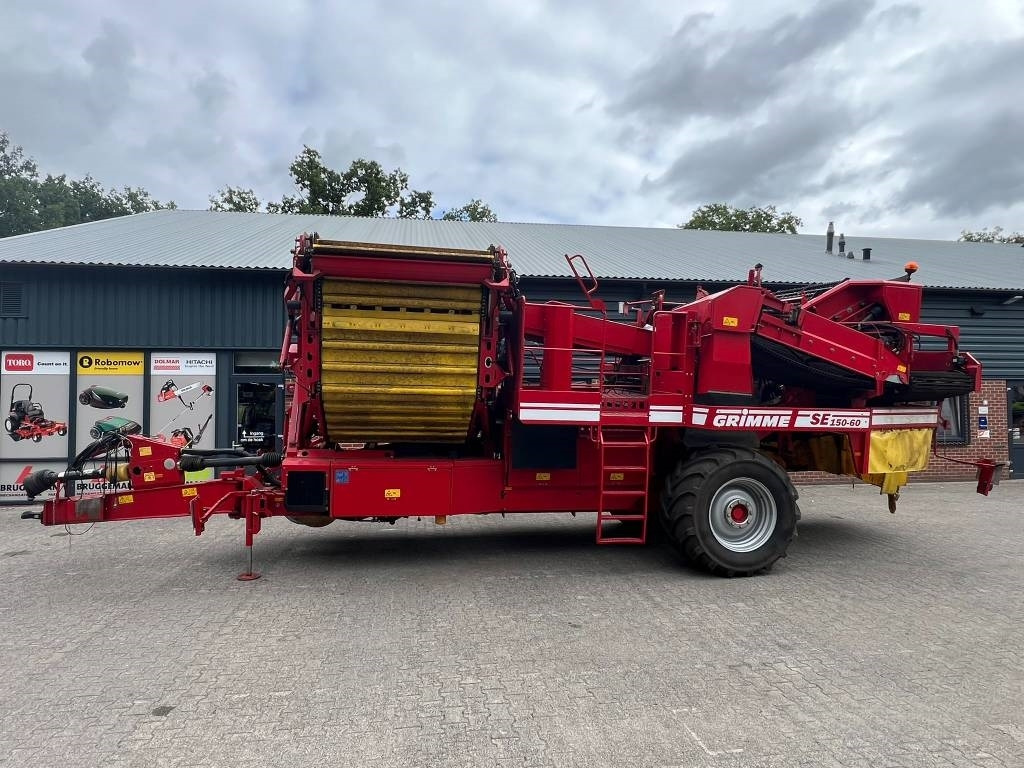 Potato harvester Grimme SE 150-60