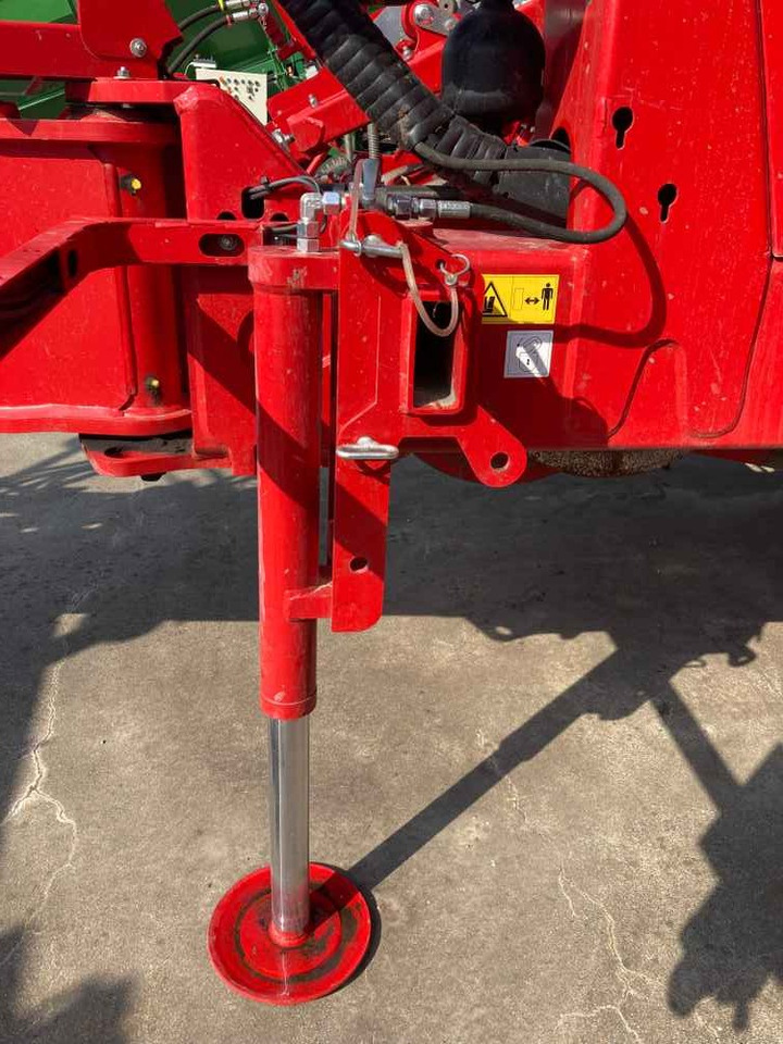 Potato harvester Grimme SE 150-60 UB