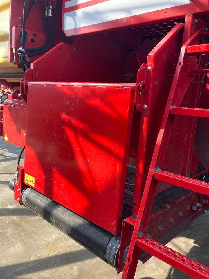 Potato harvester Grimme SE 150-60 UB