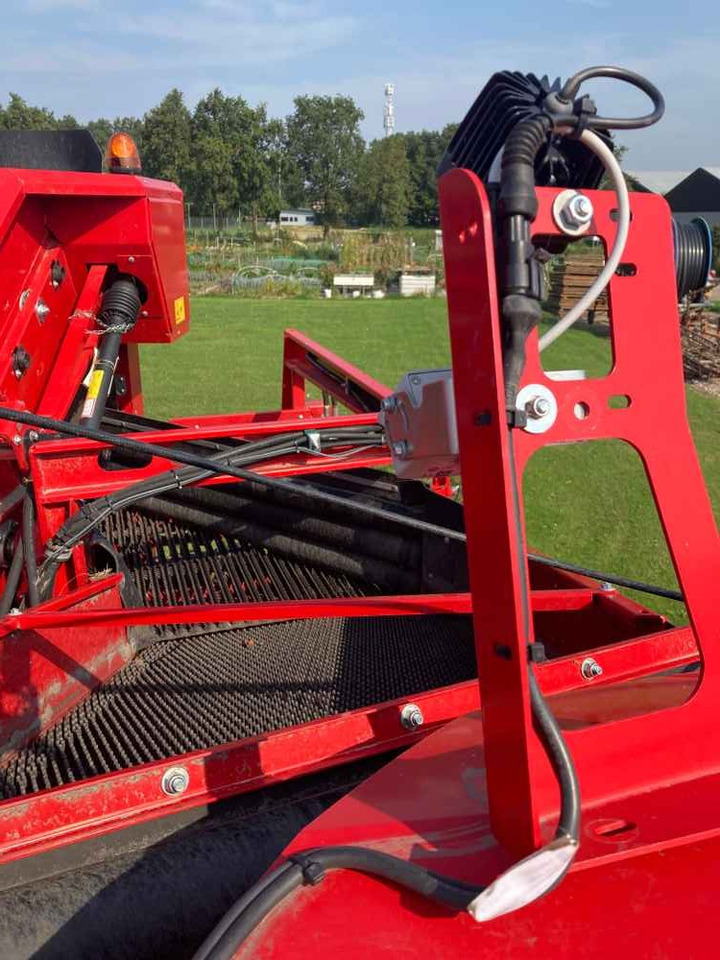 Potato harvester Grimme SE 150-60 UB