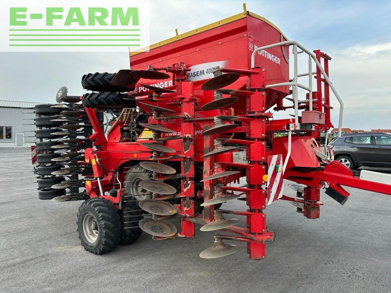 Seed drill Pöttinger terrasem 4000t: picture 12