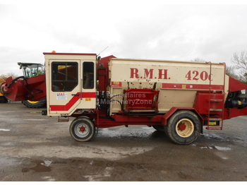 Forage mixer wagon RMH 420C: picture 1