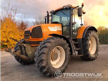 Farm tractor Renault Ares 710RZ: picture 1