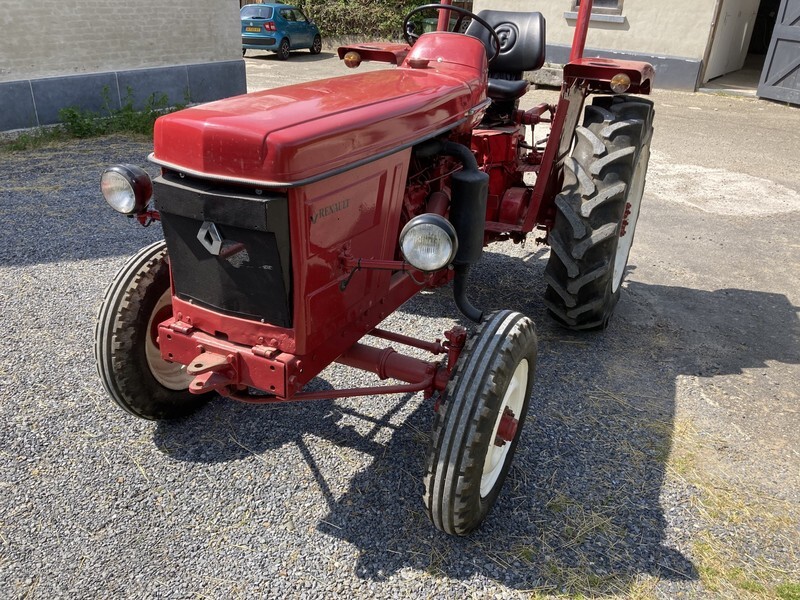 Farm tractor Renault Super 7 tractor: picture 2