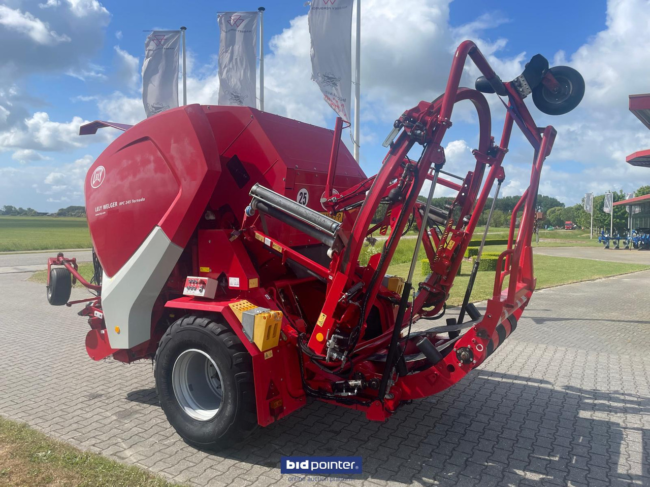 Round baler Lely Welger RPC 245 Tornado