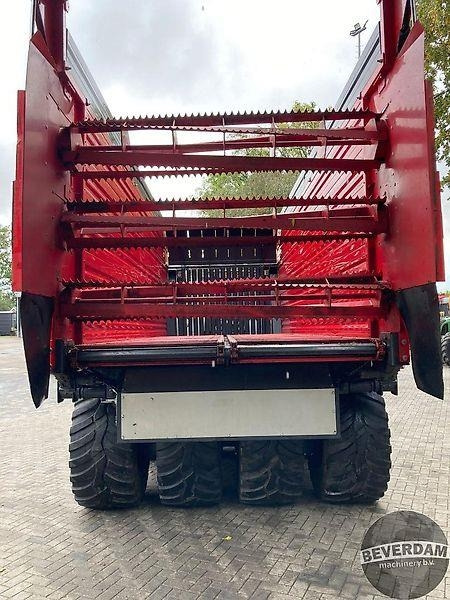 Agricultural machinery Schuitemaker Rapide 660 W DWM Tandem