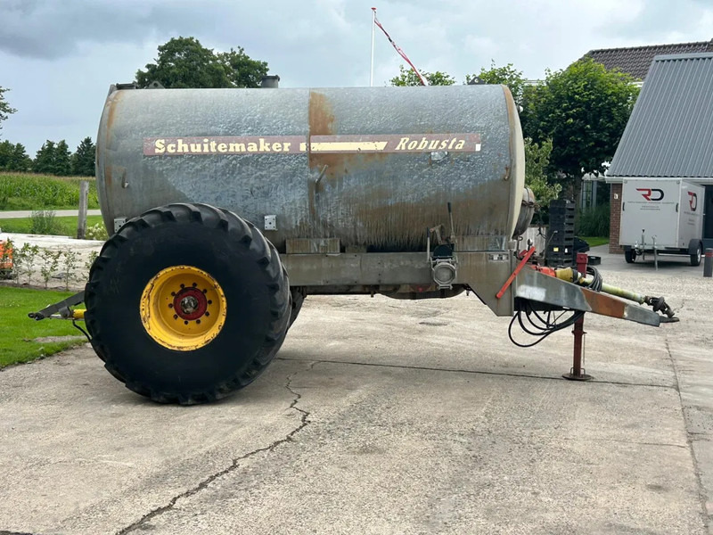 Agricultural machinery Schuitemaker Robusta 78 7800 Liter tank