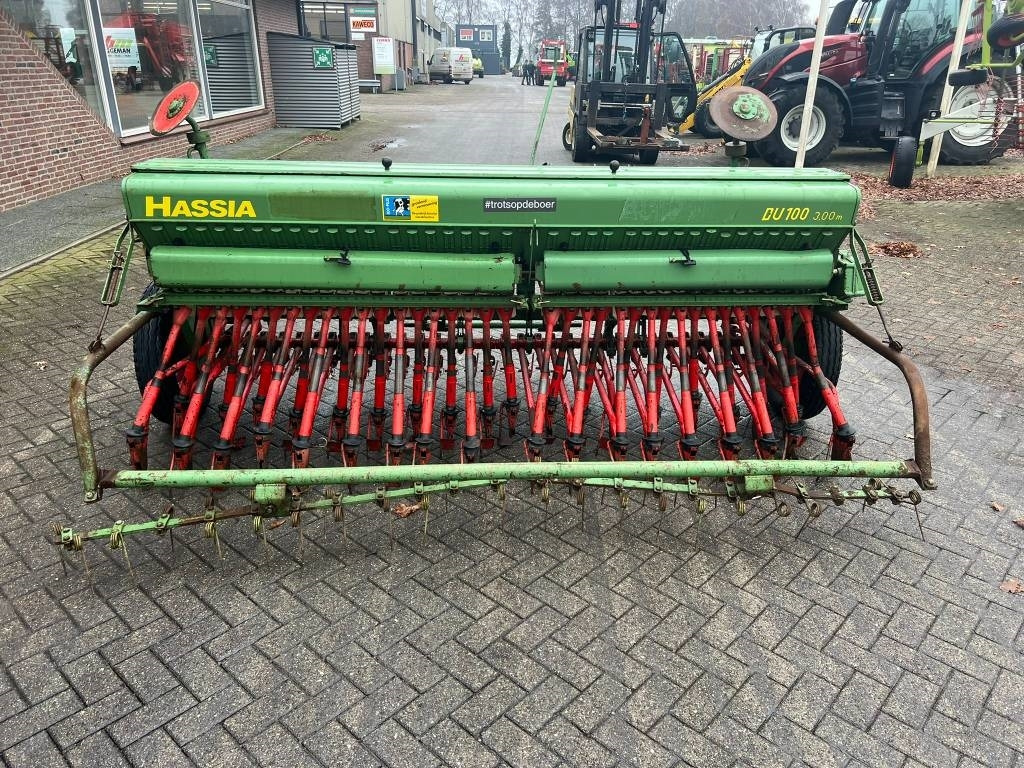Seed drill Hassia DU 100 300/36 zaaimachine