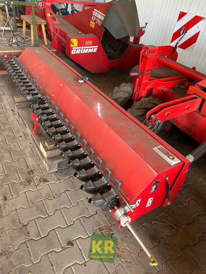Seed drill ZIBO L3000/25