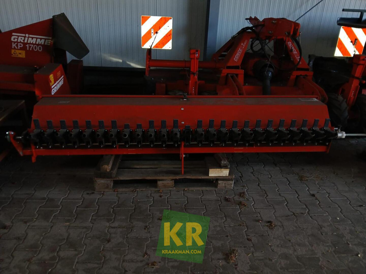 Seed drill ZIBO L3000/25