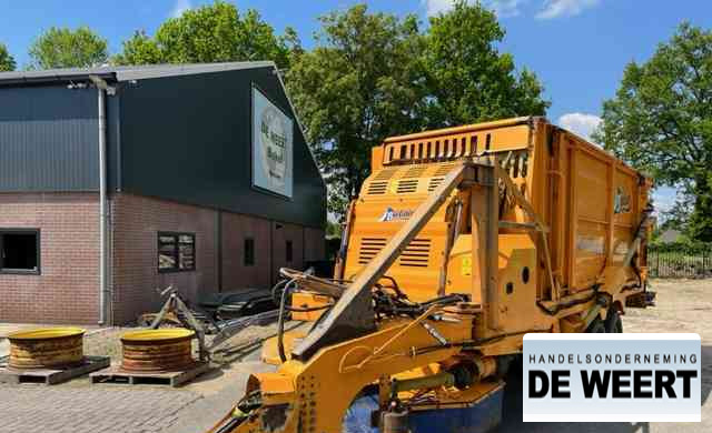 Self-loading wagon Belair gebare 1928 , zerograzer , maaiwagen