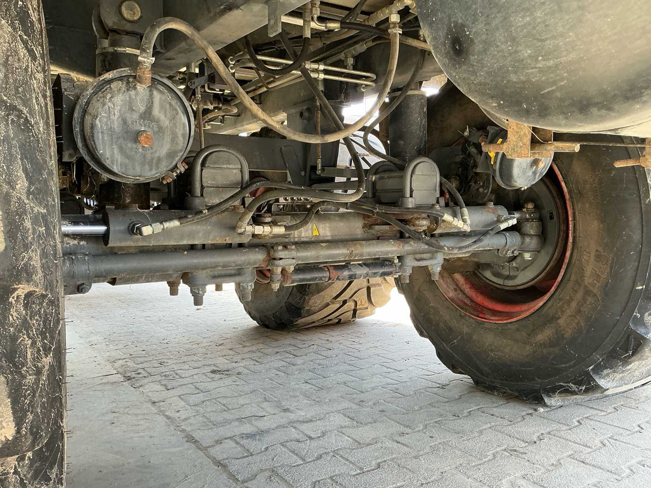 Self-loading wagon Claas Cargos 9500