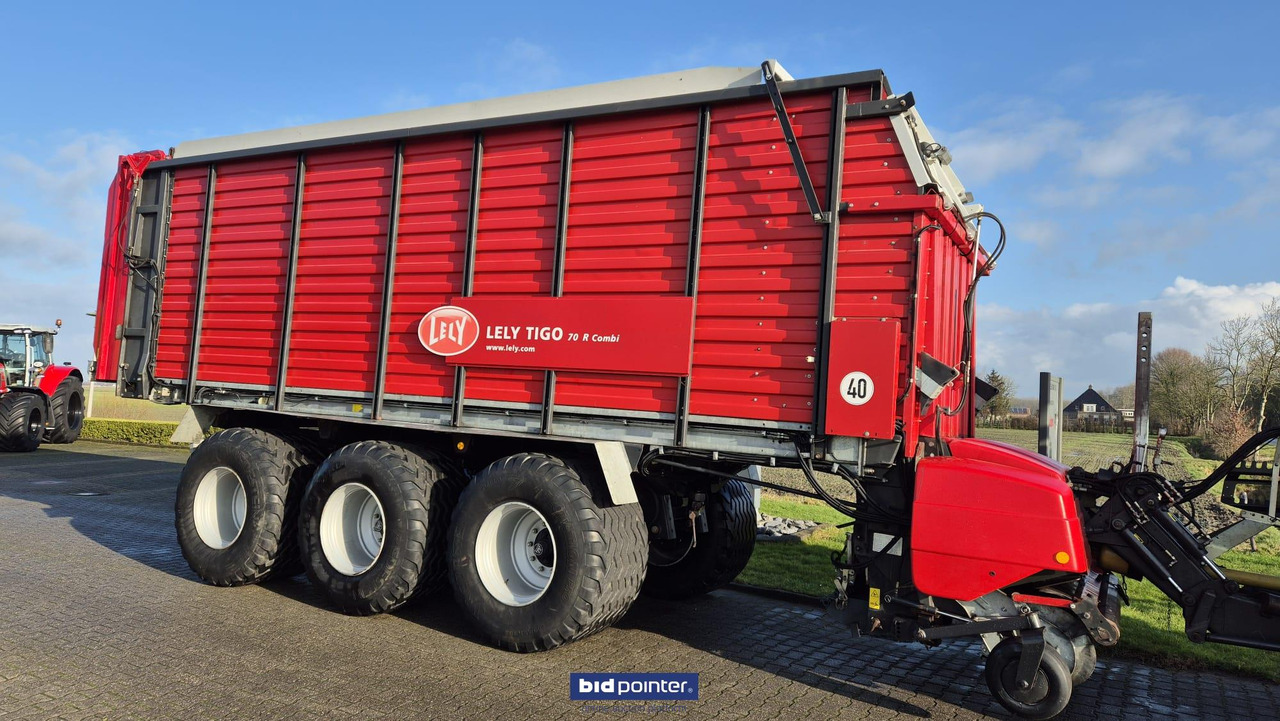 Self-loading wagon Lely Tigo 70 R Combi