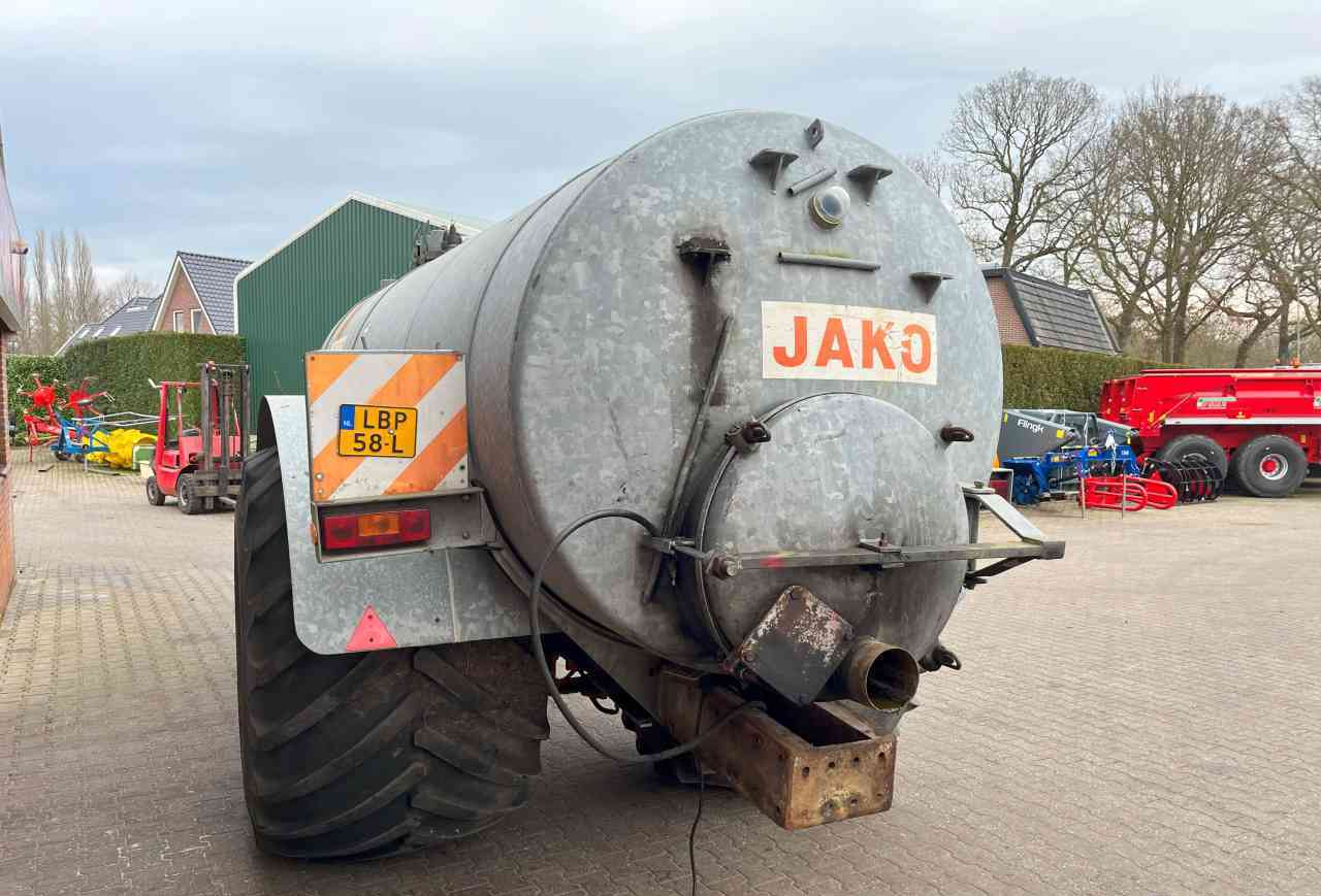 Slurry tanker Jako 10000 liter tank mestverwerking