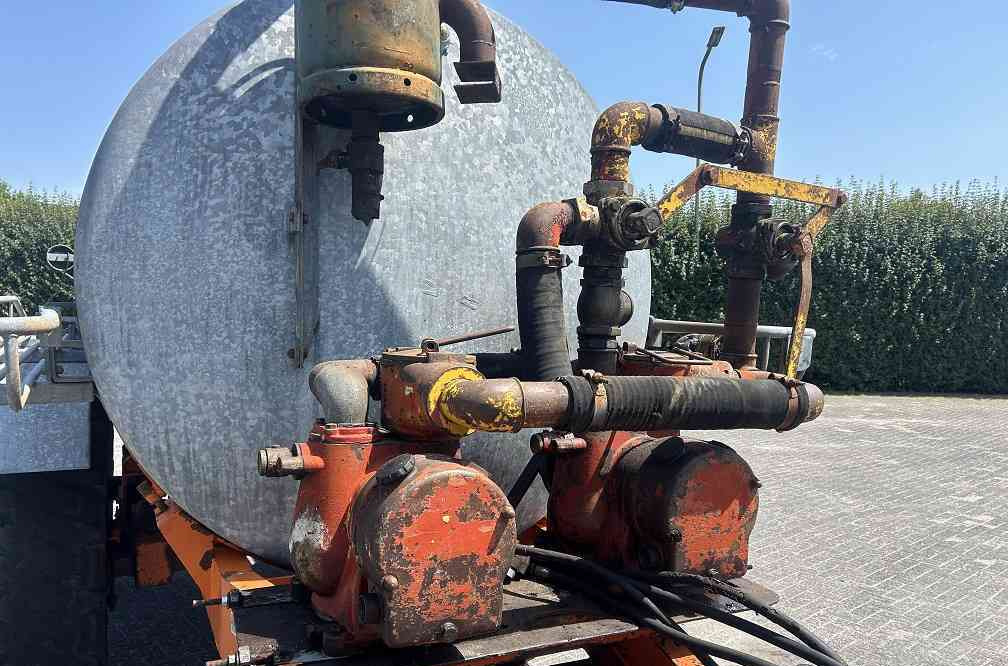 Slurry tanker Kaweco 8000 ltr mesttank, watertank