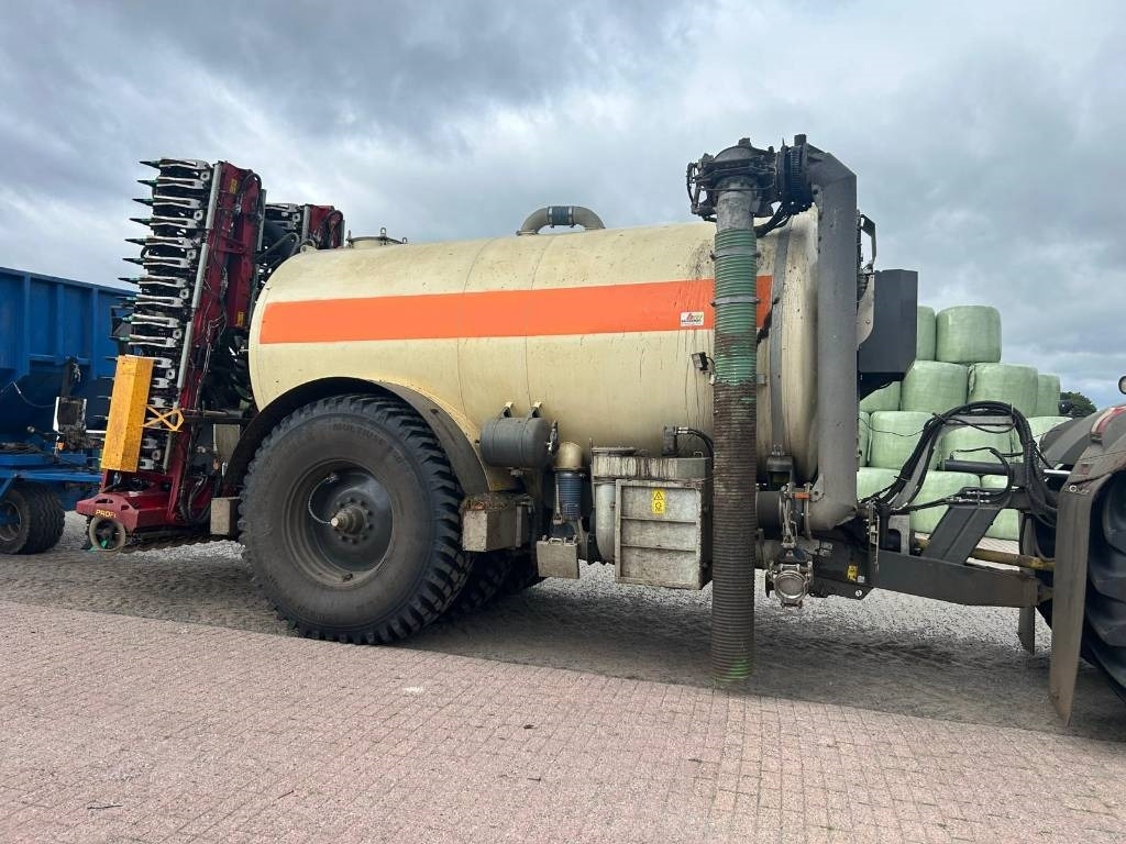 Slurry tanker Kaweco Double Twin Shift 16 m3