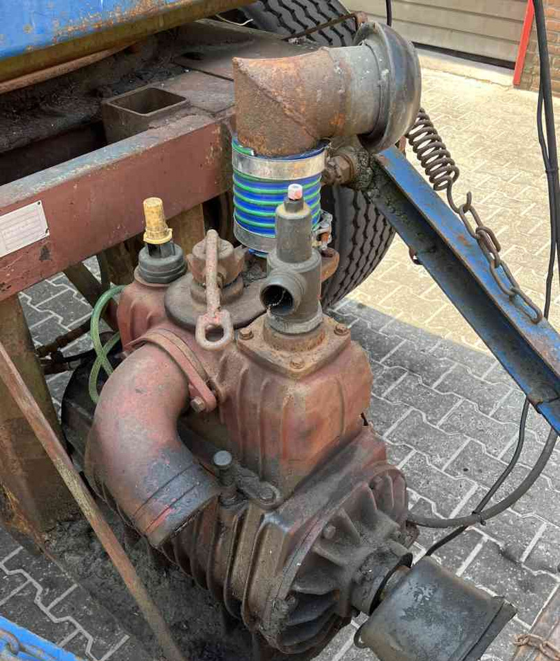 Slurry tanker Mesttank, transporttank, giertank vacuumtank Güllefässer mestverwerking