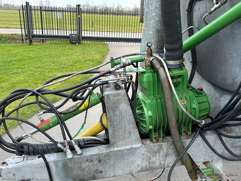 Slurry tanker Roelama DT14 14.000ltr