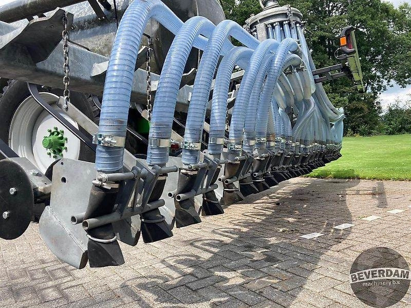 Slurry tanker Roelama Double Twin 16