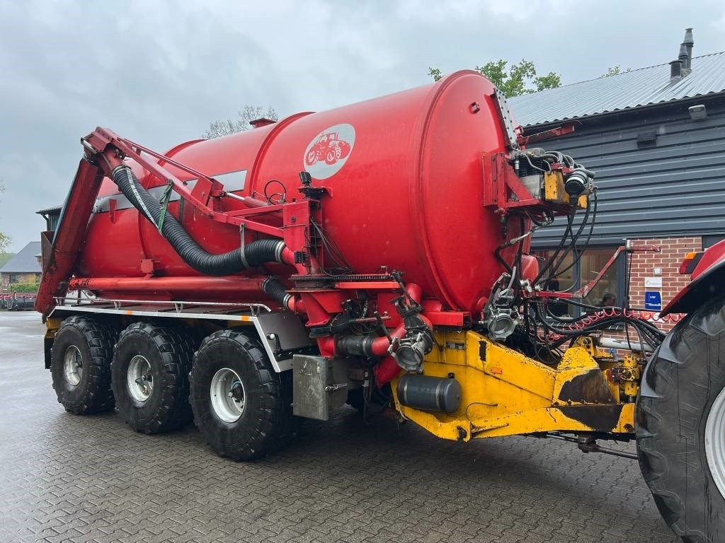 Slurry tanker Schuitemaker Robust 260