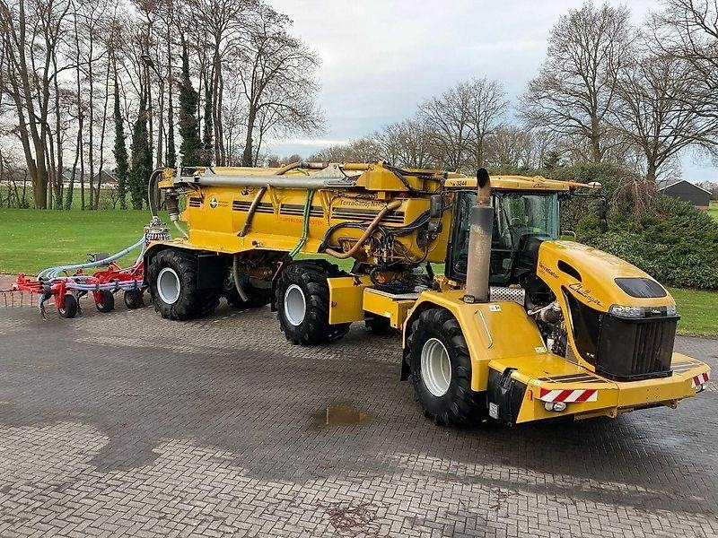 Slurry tanker TerraGator 3244 NMS trailer